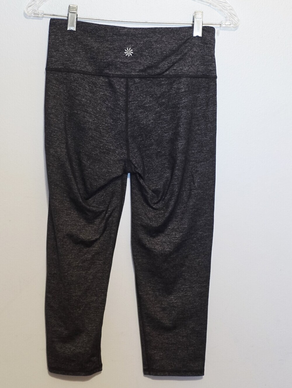 Athleta Charcoal Heather Capri Leggings Small